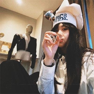 美女食神
